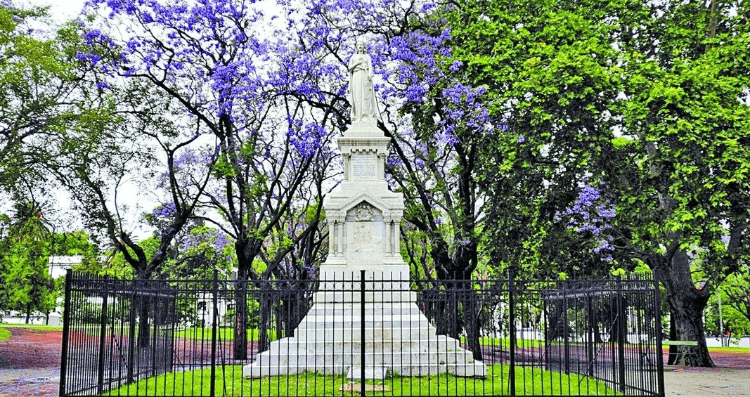 El Complejo Debate en Torno al Nuevo Memorial en el Parque Ameghino