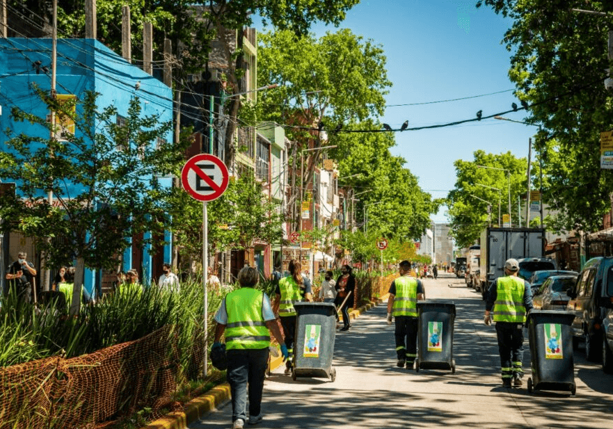 Reciclaje Urbano: La Transformación Sostenible en el Barrio Mugica de Buenos Aires