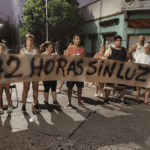 Vecinos de Lanús Alzan su Voz: “No Tenemos Agua ni Luz”