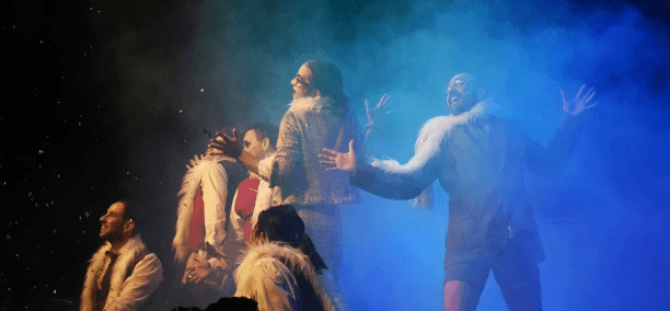 Bla bla y Compañía: Revolucionando el Teatro con Humor y Libertad