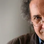 Ricardo Piglia: Un Personaje Central en la Literatura Argentina