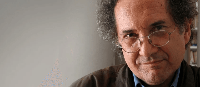 Ricardo Piglia: Un Personaje Central en la Literatura Argentina