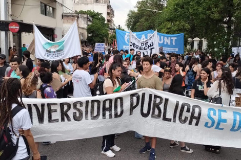 La Universidad de Buenos Aires: un año después de la gran marcha federal universitaria