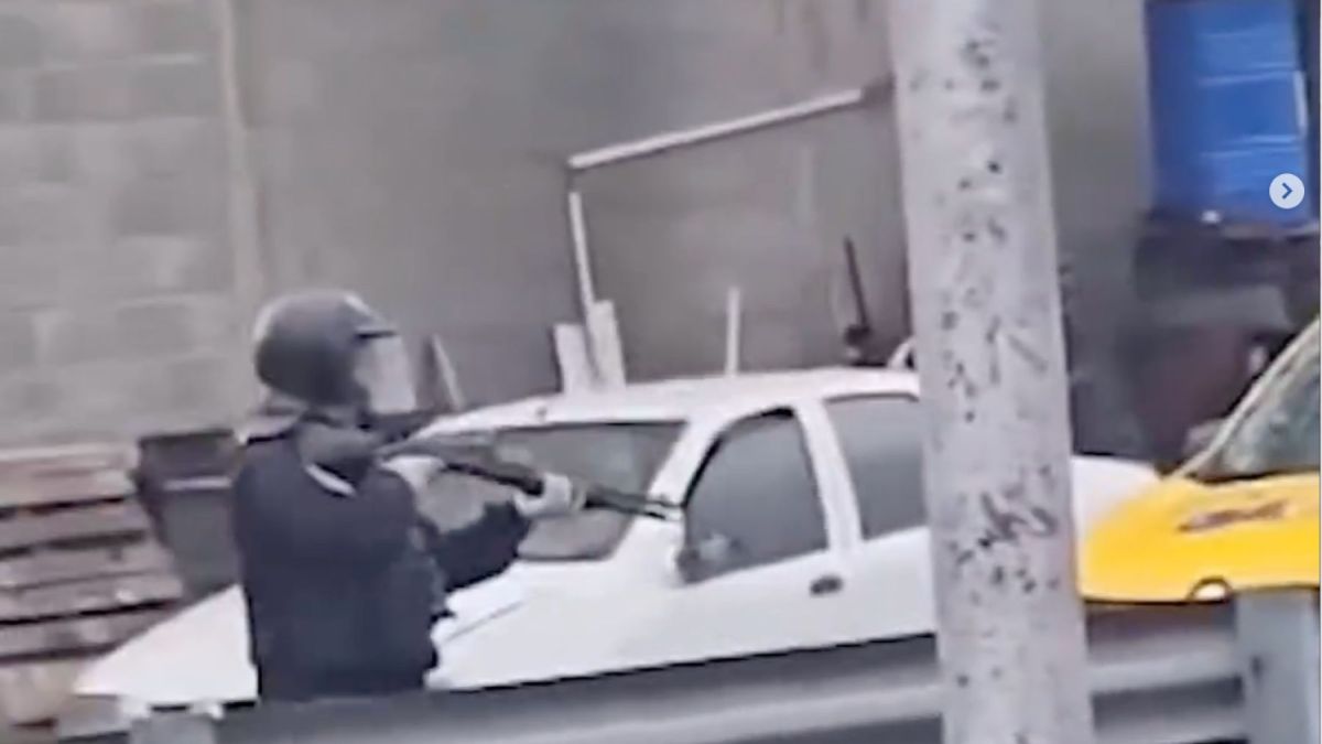 Brutal represión policial a cartoneros en Villa Soldati