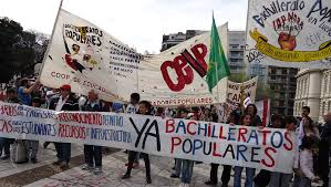 Clase abierta de bachilleratos populares: visibilizando la lucha educativa en Buenos Aires