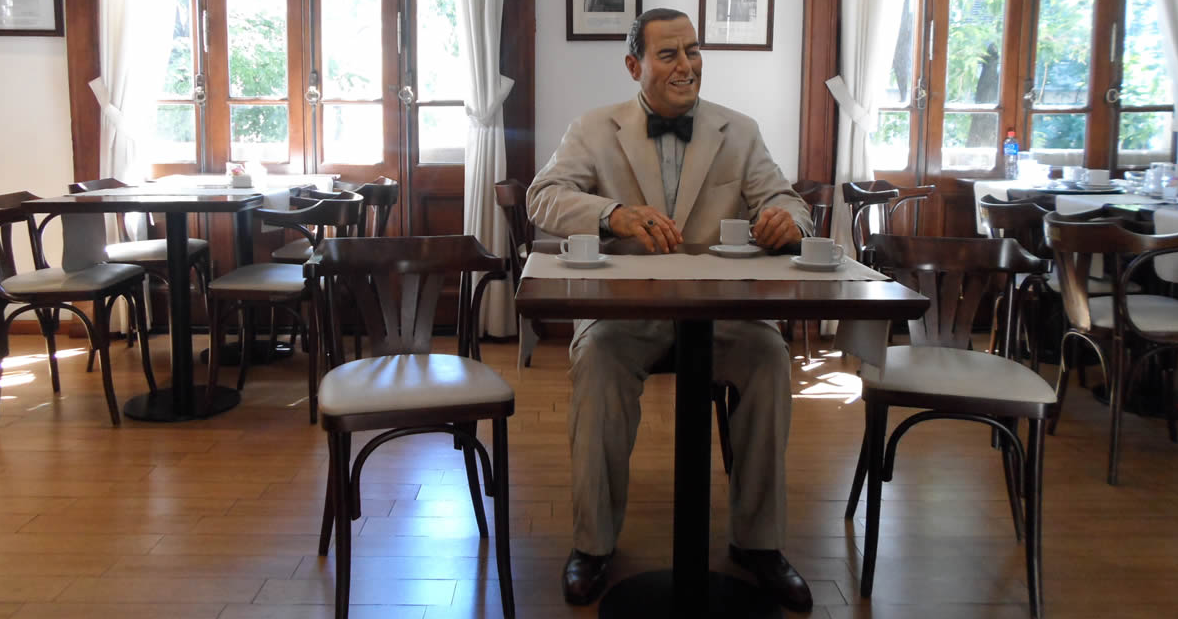 El Cierre del Bar “Un Café con Perón” en Recoleta: Una Batalla Cultural en el Corazón de Buenos Aires