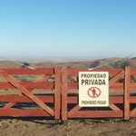 Gran movilización en torno al Congreso por la ley de tierras en Argentina